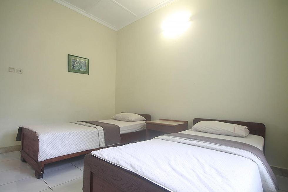 Hotel Villa Rawa Pening Pratama By Aparian Bandungan Ngoại thất bức ảnh