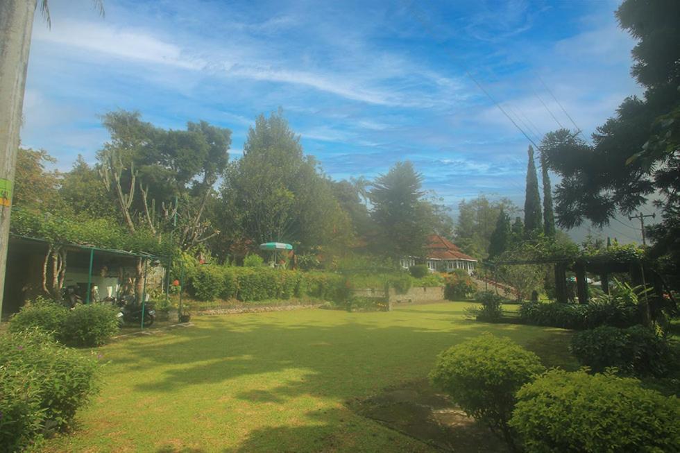 Hotel Villa Rawa Pening Pratama By Aparian Bandungan Ngoại thất bức ảnh