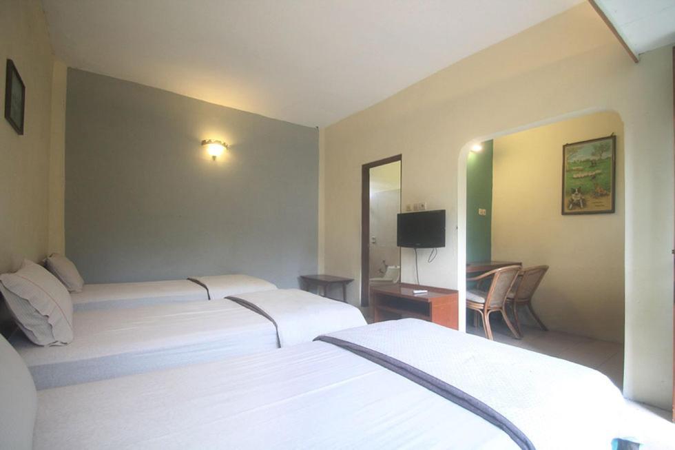 Hotel Villa Rawa Pening Pratama By Aparian Bandungan Ngoại thất bức ảnh