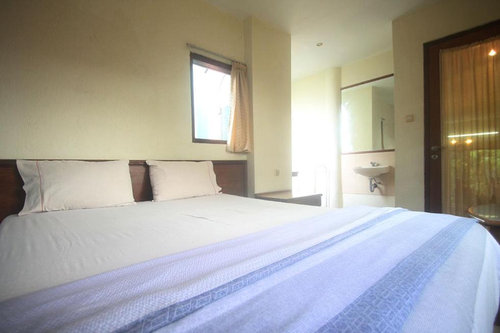 Hotel Villa Rawa Pening Pratama By Aparian Bandungan Ngoại thất bức ảnh